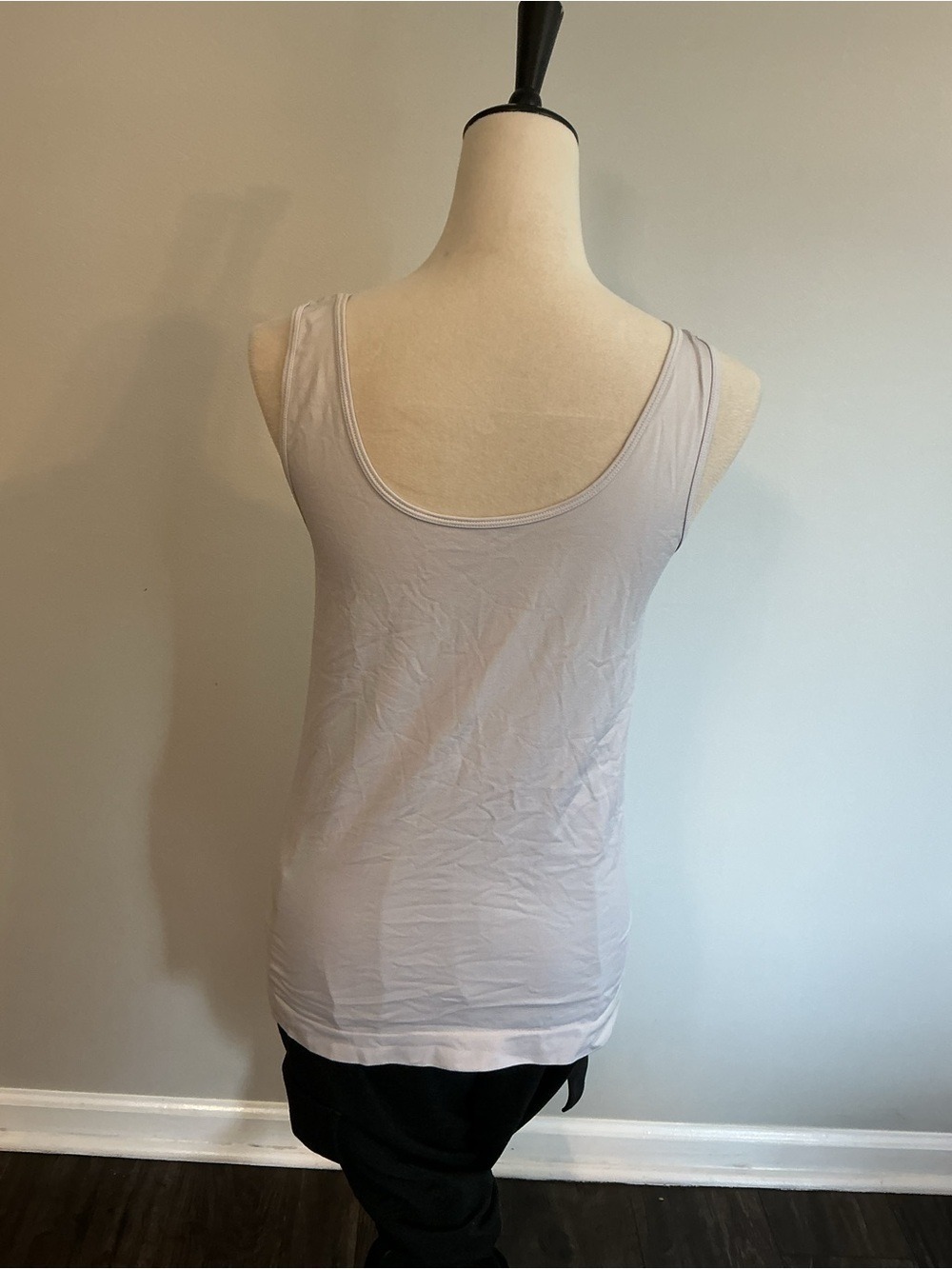 FOUR Piece Neutral Shapewear & Layering Cami Bundle! - Picture 14 of 16